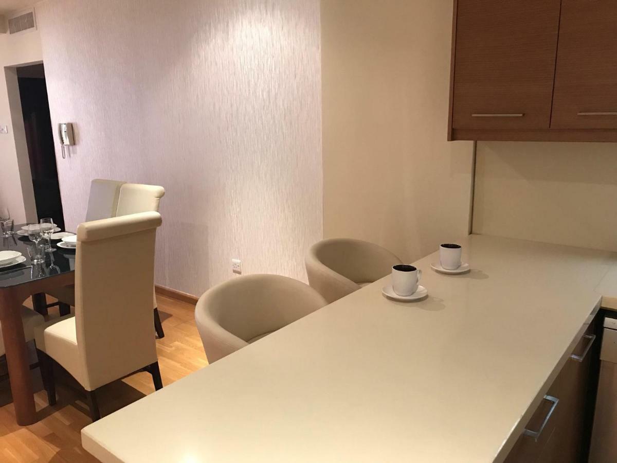 Sea View Central Apt Ithaki Larnaca Eksteriør billede